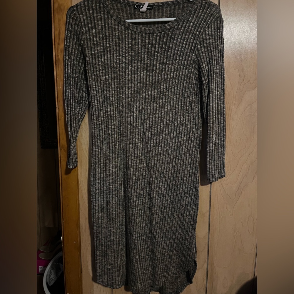 Women’s long sleeve dress